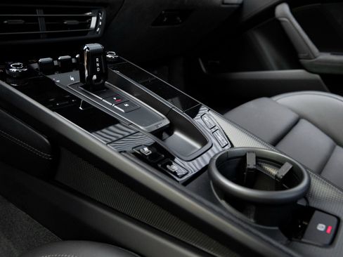 Certified 2024 Porsche 911 Carrera GTS image 21