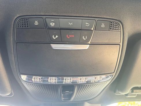 Used 2018 Mercedes-Benz E 300 image 28