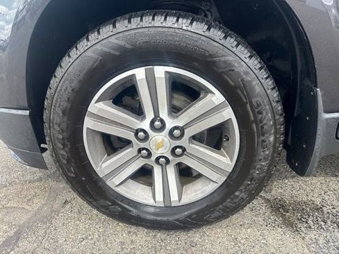 Used 2017 Chevrolet Traverse LT AWD/4WD image 11
