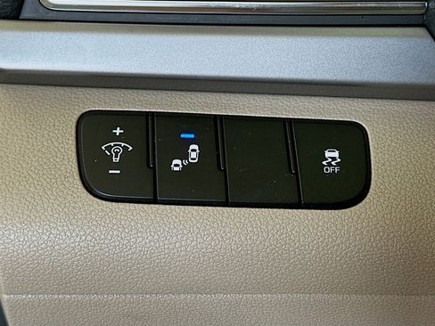 Used 2018 Hyundai Elantra Value Edition image 17