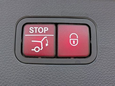 Used 2019 Mercedes-Benz GLC 300 GLC 300 image 14