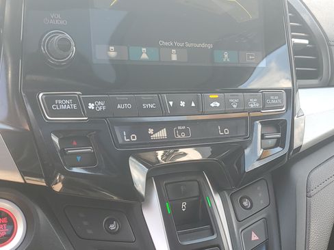 Used 2019 Honda Odyssey Touring image 29