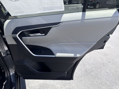 New 2025 Toyota RAV4 XLE image 30