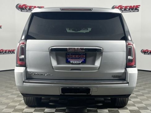 Used 2020 GMC Yukon XL Denali image 7