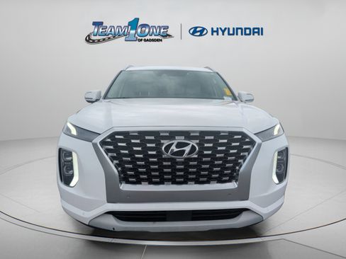 Used 2021 Hyundai Palisade Limited FWD image 2