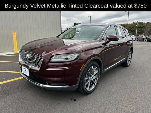 Used 2023 Lincoln Nautilus Reserve w/ Equipment Group 201A image 3