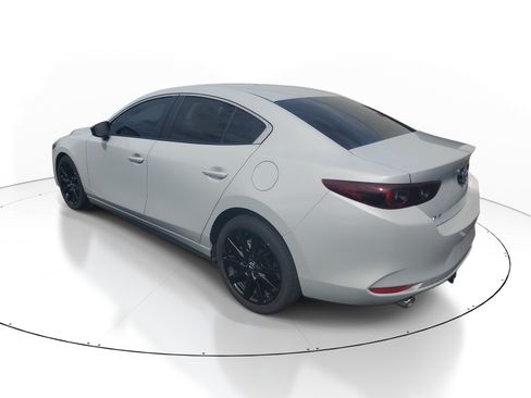 Used 2024 MAZDA MAZDA3 s FWD image 8