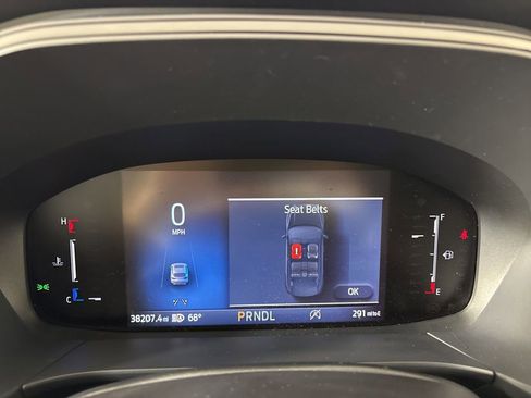 Used 2025 Ford Escape ST-Line image 24