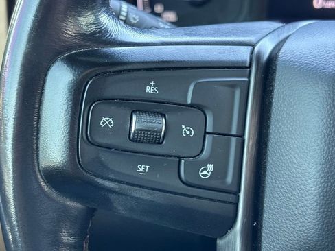 Used 2022 GMC Sierra 2500 AT4 image 17