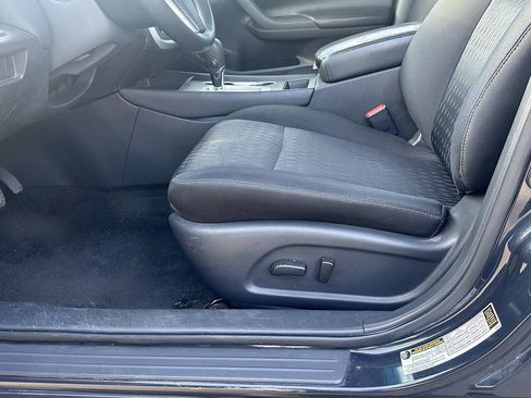 Used 2017 Nissan Altima 2.5 S w/ Power Driver Seat Package FWD image 7