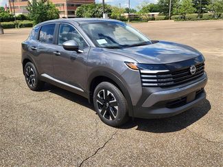 New 2025 Nissan Kicks SV video 2