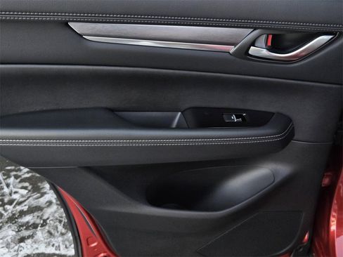 Used 2025 MAZDA CX-5 AWD 2.5 S w/ Premium Plus Pkg image 13