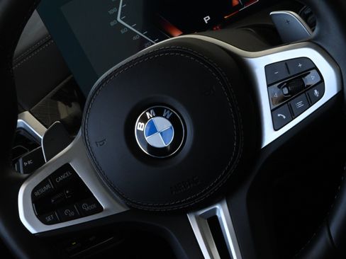 Used 2025 BMW X7 M60i w/ Climate Comfort Package AWD/4WD image 23
