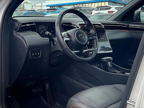 Used 2024 Hyundai Santa Cruz Limited image 12