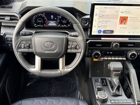 New 2026 Toyota 4Runner 4WD image 13