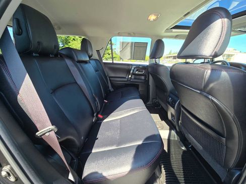 Used 2023 Toyota 4Runner TRD Off-Road Premium w/ Moonroof Package AWD/4WD image 12