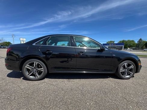 Used 2018 Audi A4 2.0T Premium Plus AWD/4WD image 8