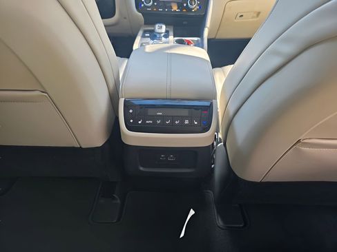 Used 2025 INFINITI QX60 Luxe w/ Vision Package AWD/4WD image 12