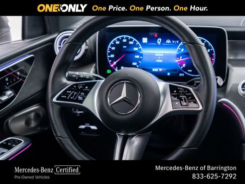 Used 2023 Mercedes-Benz GLC 300 4MATIC image 12