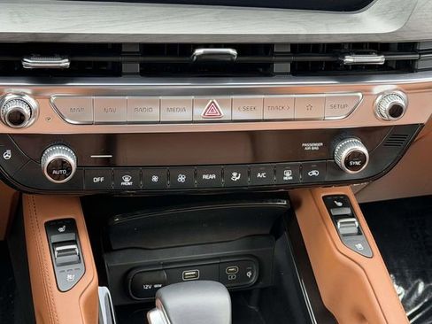Used 2023 Kia Telluride SX X-Pro AWD/4WD image 15