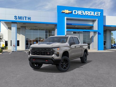 New 2026 Chevrolet Silverado 1500 Custom Trail Boss w/ LPO, Dark Essentials Package AWD/4WD image 8
