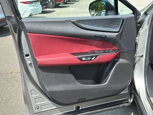 Used 2023 Lexus NX 350 AWD image 9