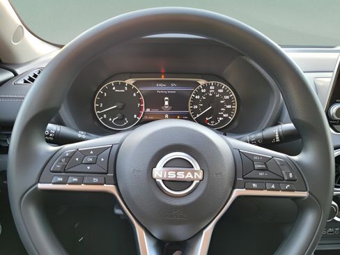 New 2025 Nissan Sentra SV image 22