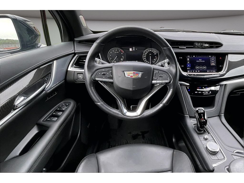 Used 2024 Cadillac XT6 Sport w/ LPO, Floor Liner Package AWD/4WD image 7