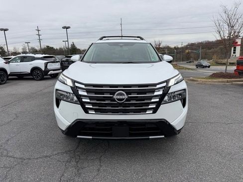 New 2026 Nissan Rogue Platinum w/ Platinum Premium Package image 3