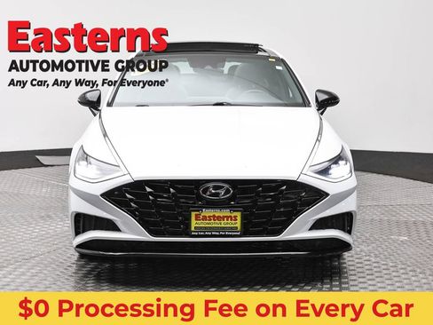 Used 2022 Hyundai Sonata SEL Plus FWD image 2