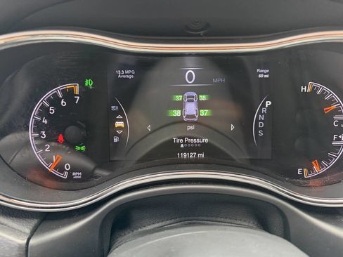 Used 2015 Jeep Grand Cherokee Altitude image 15