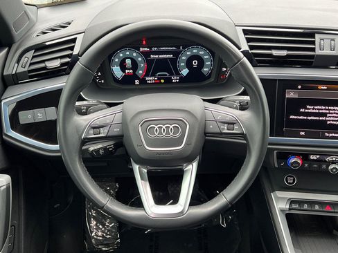 Certified 2024 Audi Q3 2.0T Premium image 24