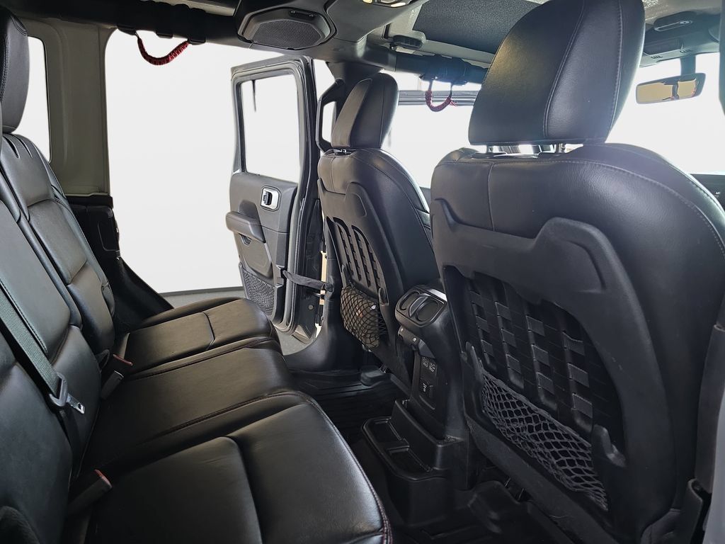 Used 2020 Jeep Wrangler Unlimited Rubicon AWD/4WD image 13