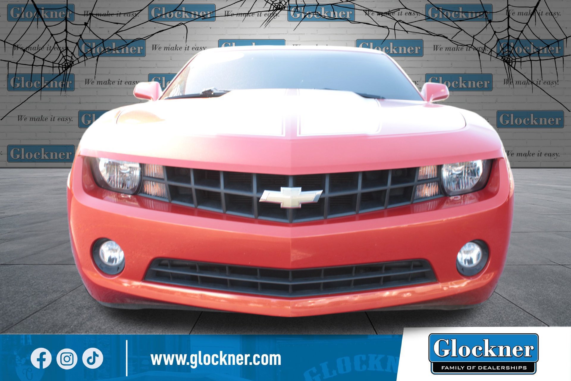 Used 2011 Chevrolet Camaro LT RWD image 2