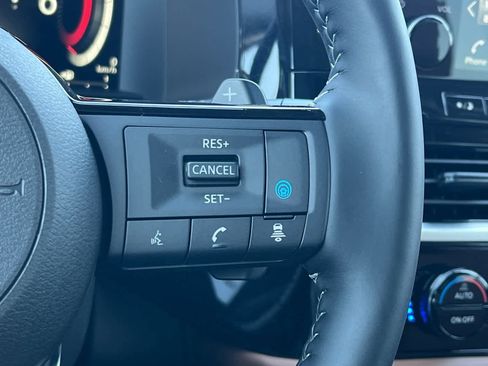 New 2025 Nissan Pathfinder Platinum image 29