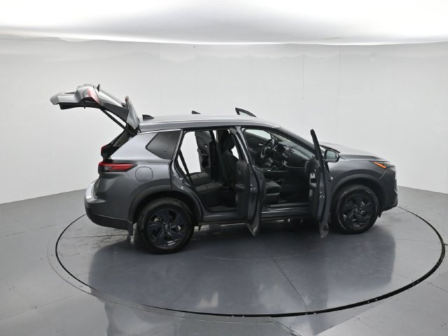 Used 2026 Nissan Rogue SV w/ Cold Weather Package FWD image 46