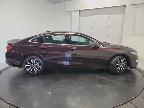 Used 2020 Chevrolet Malibu RS FWD image 11