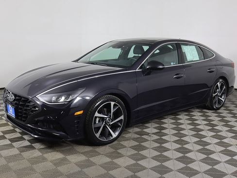 Used 2023 Hyundai Sonata SEL Plus w/ Cargo Package image 11