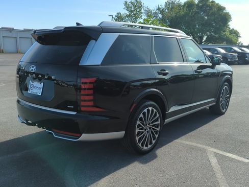 Used 2026 Hyundai Palisade Calligraphy AWD/4WD image 5