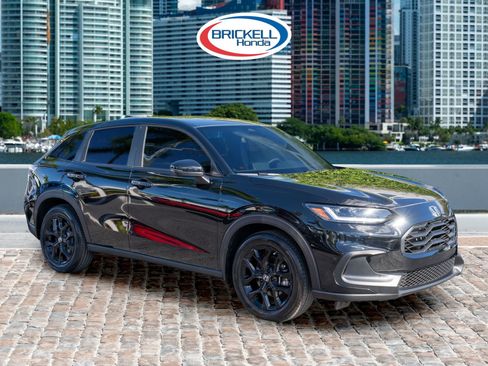 Certified 2024 Honda HR-V Sport image 3