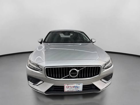 Used 2022 Volvo S60 B5 Inscription AWD/4WD image 2