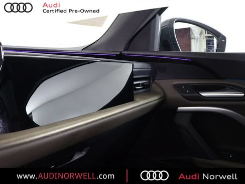 Certified 2025 Audi Q5 Premium w/ Convenience Package AWD/4WD image 8