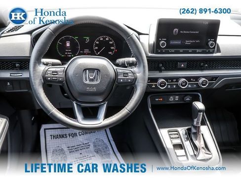 Used 2024 Honda CR-V Sport image 14