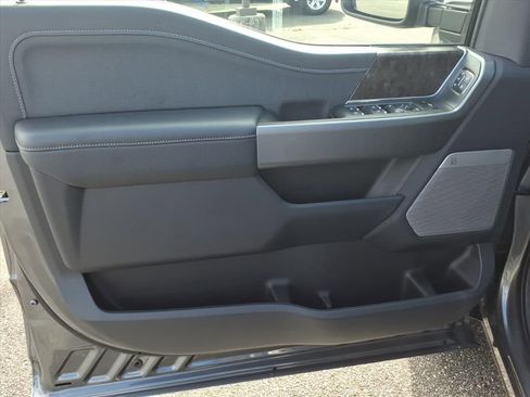 New 2026 Ford F350 Lariat w/ FX4 Off-Road Package image 9