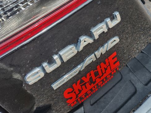 Used 2018 Subaru Outback 3.6R Touring AWD/4WD image 9
