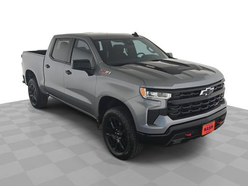 Used 2024 Chevrolet Silverado 1500 LT Trail Boss AWD/4WD image 1