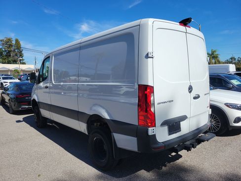 Used 2024 Mercedes-Benz Sprinter 144 Cargo w/ Parking Package image 3