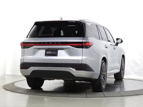 Used 2025 Lexus TX 350 AWD w/ Technology Package image 10