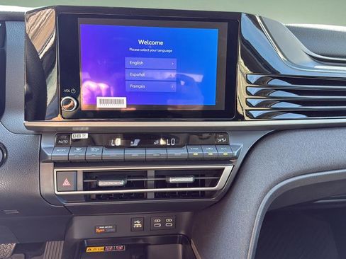 Certified 2025 Toyota Camry LE image 25