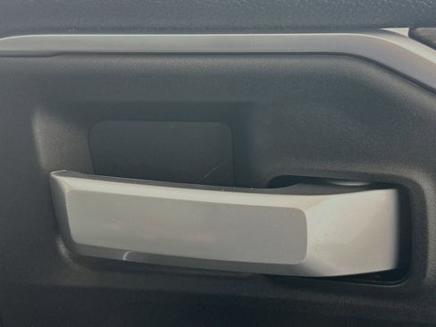 Used 2024 RAM 2500 Big Horn w/ Bed Utility Group image 29